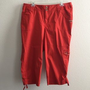 NEW! Catherines Capri Pants